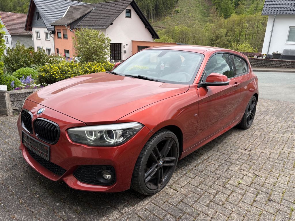 Image of BMW 118
