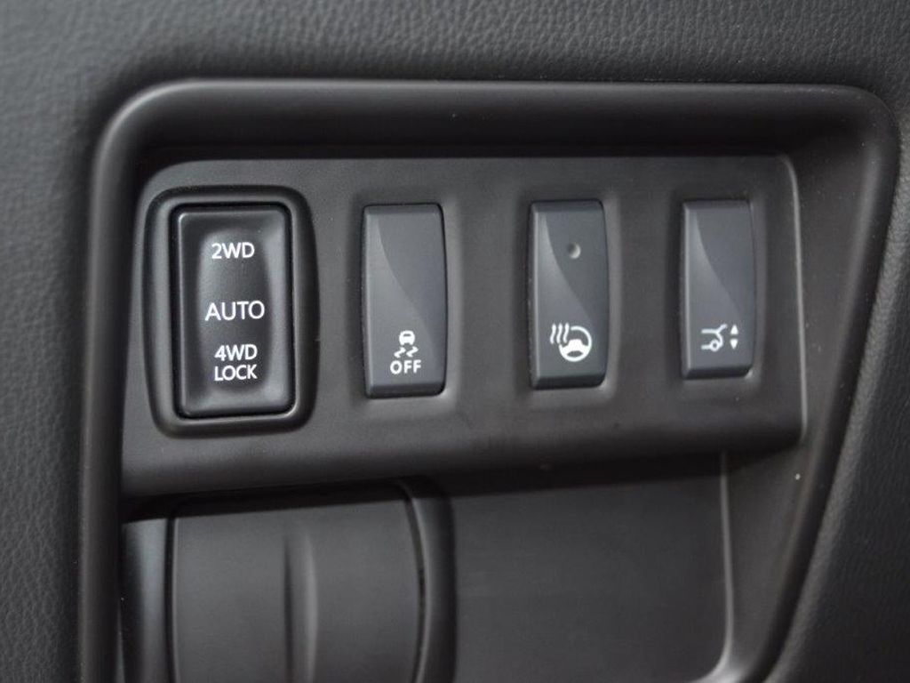 Koleos 2.0 dCi 4x4 Intens AHK/18-ZOLL/VOLL-LED/N
