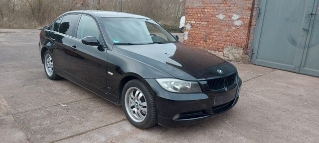 BMW 320 Baureihe 3 Lim. 320d