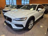 Volvo V60 Cross Country T5 AWD Geartronic Busine - weiße Volvo V60 Cross Country