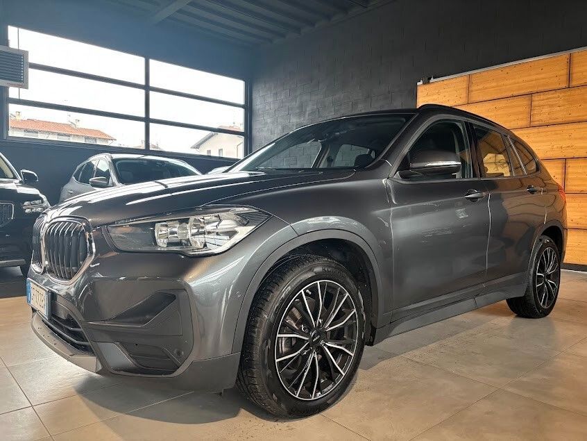 BMW Bmw X1 sDrive18i Advantage