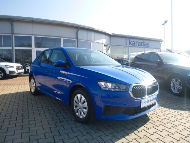 Fahrzeugabbildung Skoda Fabia 1.0l MPI Lim >LED-Licht/Sitzheiz<
