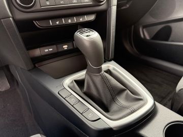 Kia Ceed 1.5 T-GDI Kamera PDC SHZ Klima CarPlay