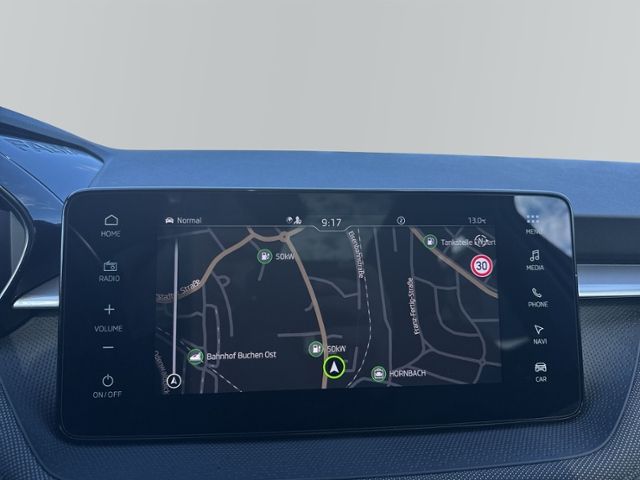 Fabia 1.0 TSI DSG Drive PANO+LED+NAVI+RFK+ACC