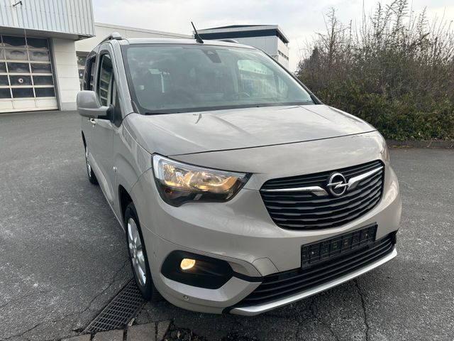 Opel Combo Life E Innovation 5 Sitze