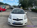 Toyota Yaris 1,0-l-Dual-VVT-i Cool Cool - Toyota Yaris mit Benzin-Antrieb: Kleinwagen, 1.0