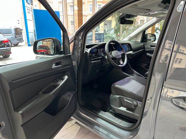 Ford Grand Tourneo Connect PHEV Titanium