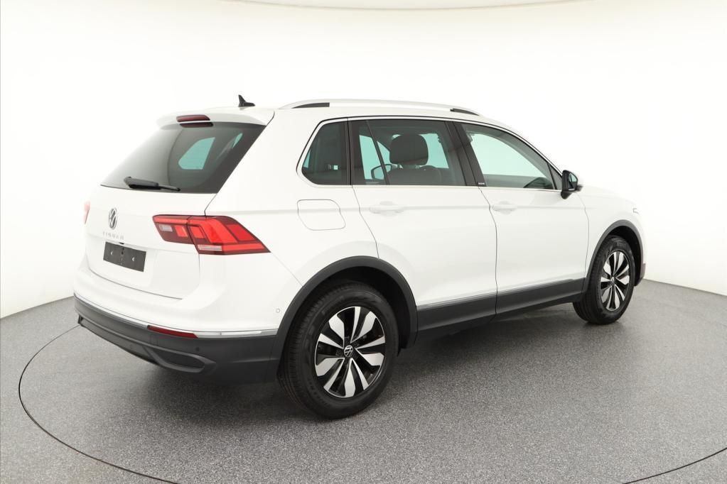 Volkswagen Tiguan Life MOVE 1.5 TSI AHK*Klima*Tempo*PDC*RFK