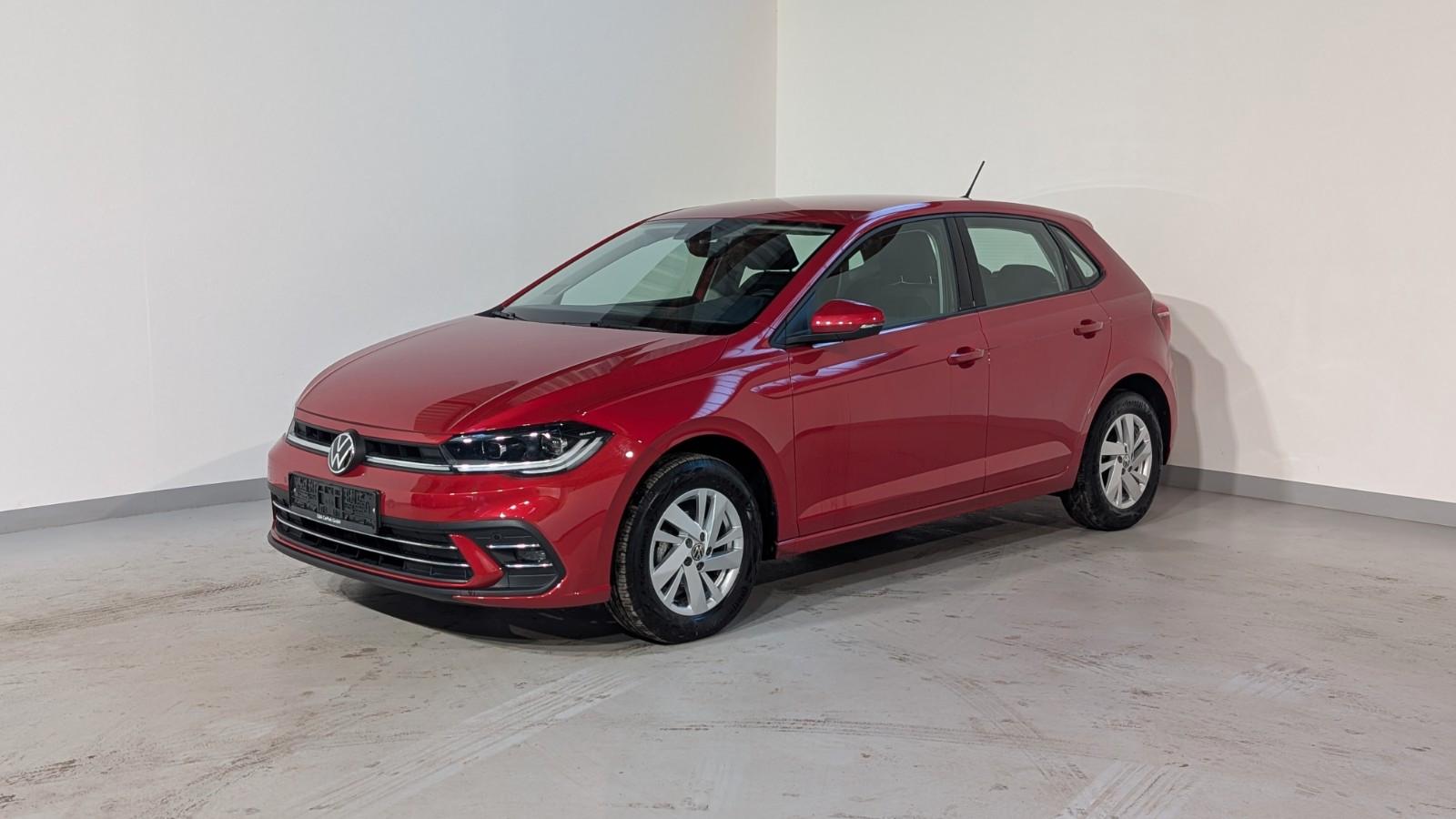Volkswagen Polo VI Style-IQ.LIGHT-LANE-FRONT-DIGITAL-NAVI