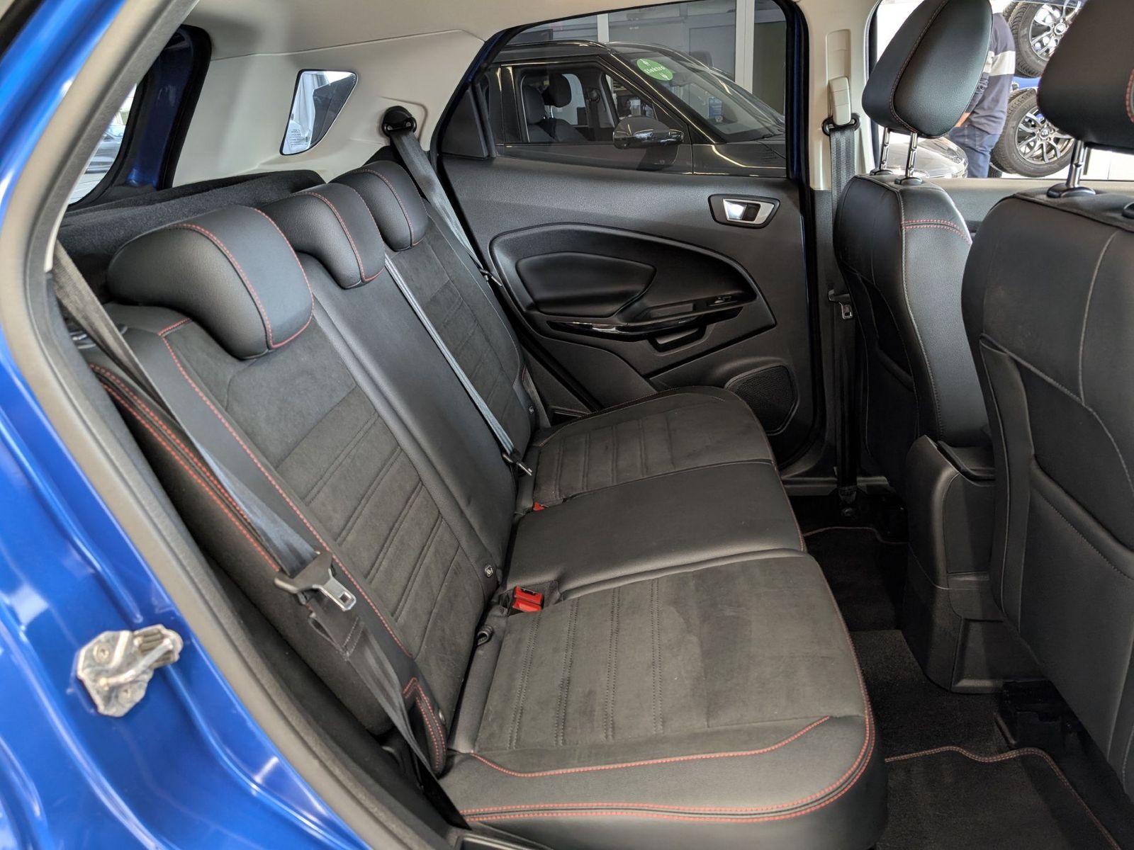 FORD EcoSport 1.0 EcoBoost ST-Line AHK B&O Winter – Bild 11