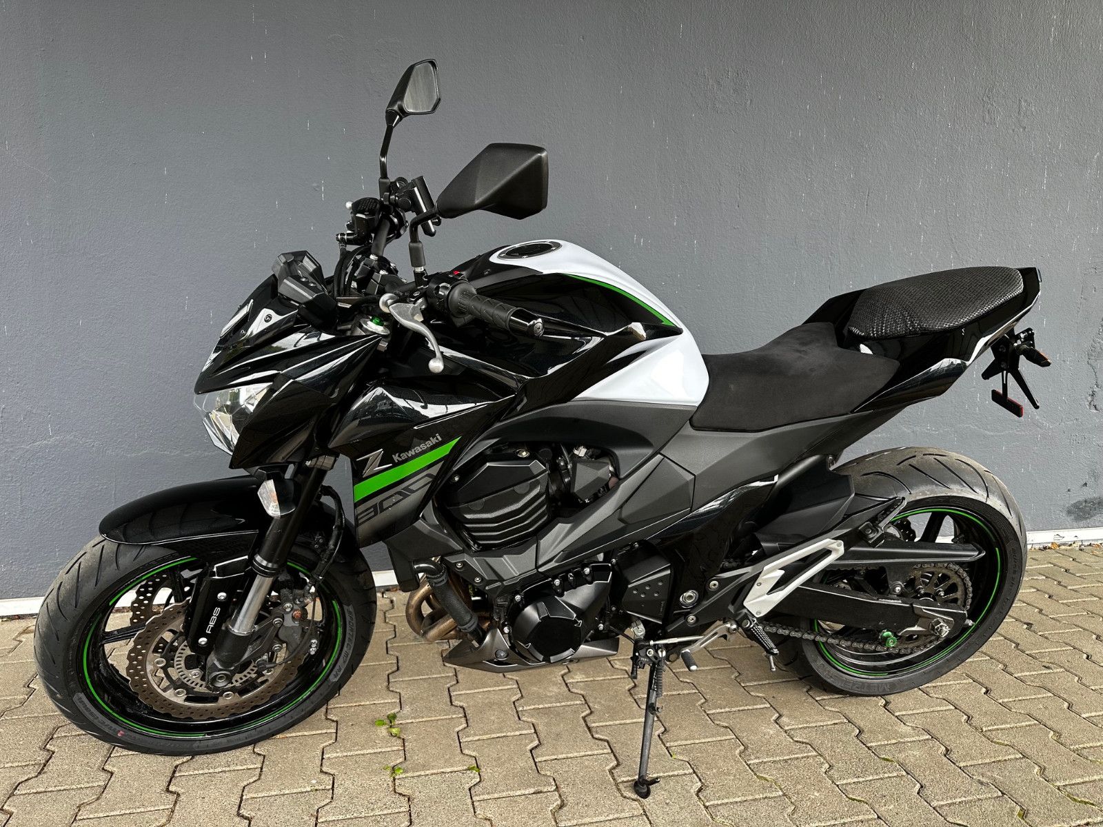 Kawasaki Z800 ABS ZR800A — Bild 3