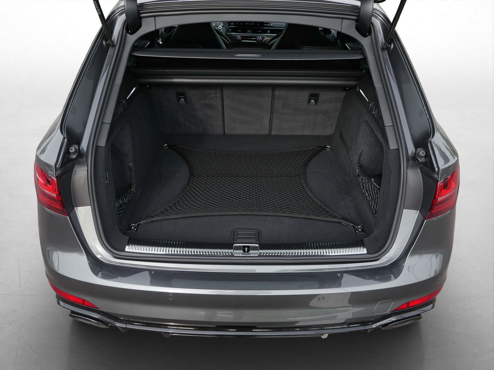 Audi RS4 - Bild 11
