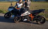 KTM Duke 3 690 R | Garagenfahrzeug | Paketpreis  - Angebote