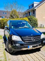 Mercedes-Benz ML 320 CDI 4MATIC - - Mercedes-Benz ML 320 in Berlin