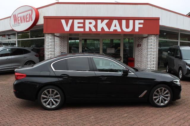 BMW 520 d Steptr. Mild Hybrid / Hubdach + Leder + He