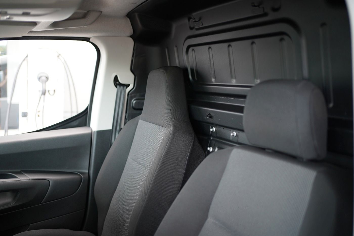 Fahrzeugabbildung Citroën Berlingo L2 BlueHDi 100 Club Klima Einparkhilfe