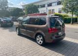 Volkswagen Touran 1.4 TSI Highline Vollausstattung, Top! - VW Touran von privat