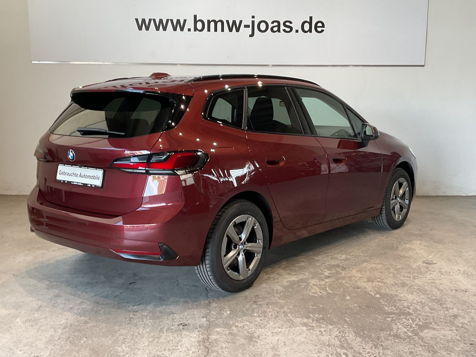 Fahrzeugeinzelansicht 17 Fahrzeugabbildung BMW 218i |Komfortzugang |AHK |Harman Kardon