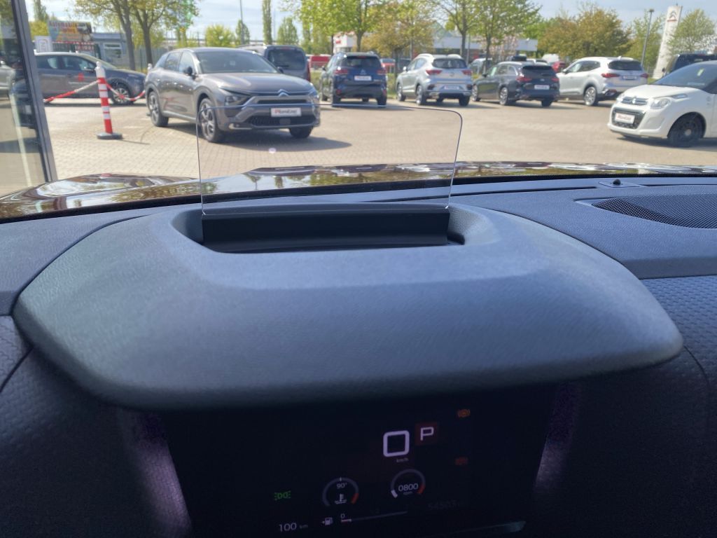Fahrzeugabbildung Citroën C4 PureTech 130 *Automatik* SHINE *Park-Paket*