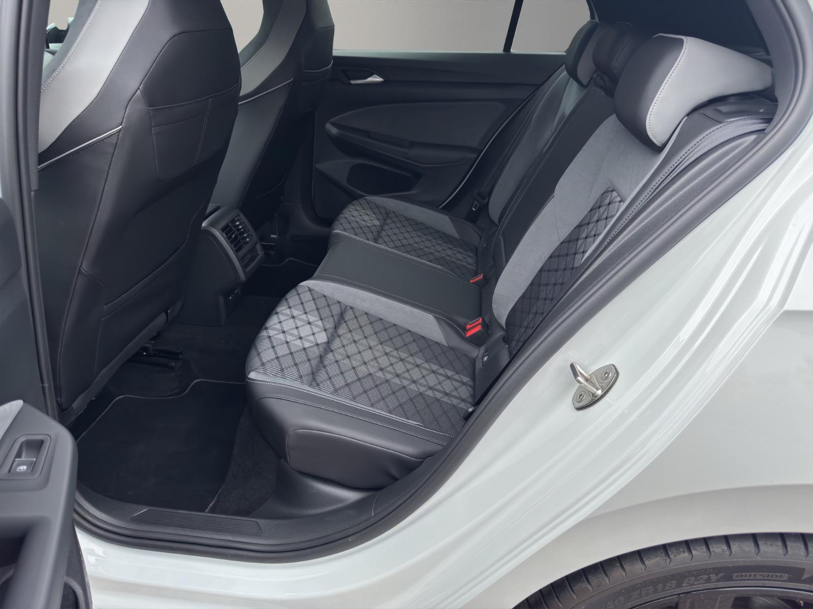 Volkswagen Golf VIII Lim. R-Line eTSI, 1 Hand, TOP Zustand, миниатюра 14