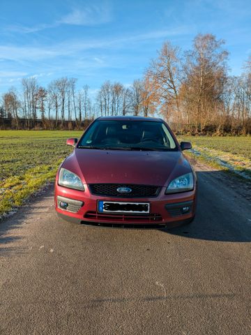 Ford Focus 1,6 Ti-VCT Titanium Titanium