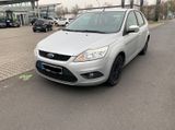 Ford Focus Diesel zahnriemen,Bremsen ,reifen,tüv neu - Ford Focus: Reifen