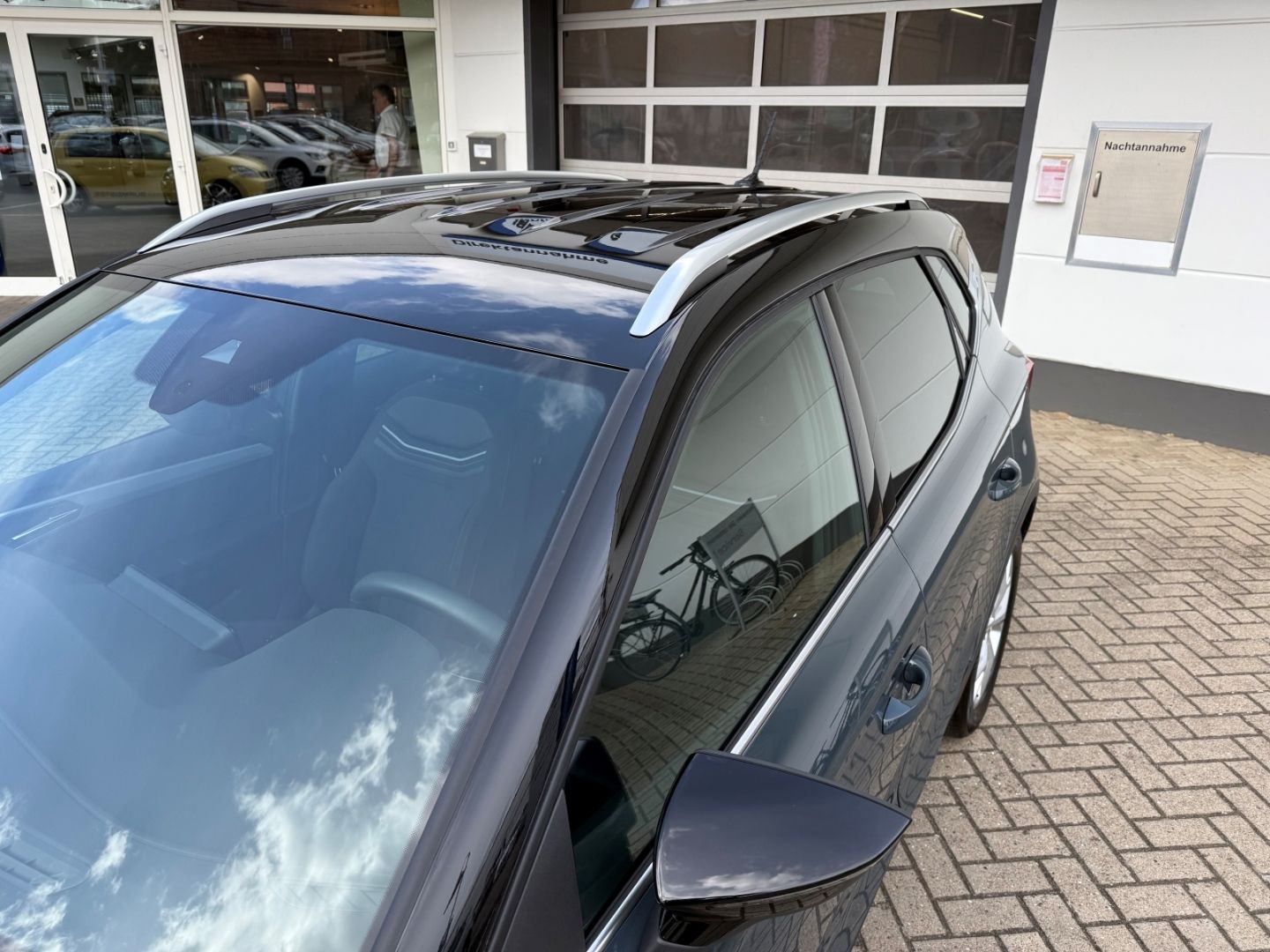 SEAT Arona 1.0 TSI FR ACC LED PDC RFK Full Link SHZg - Image 10