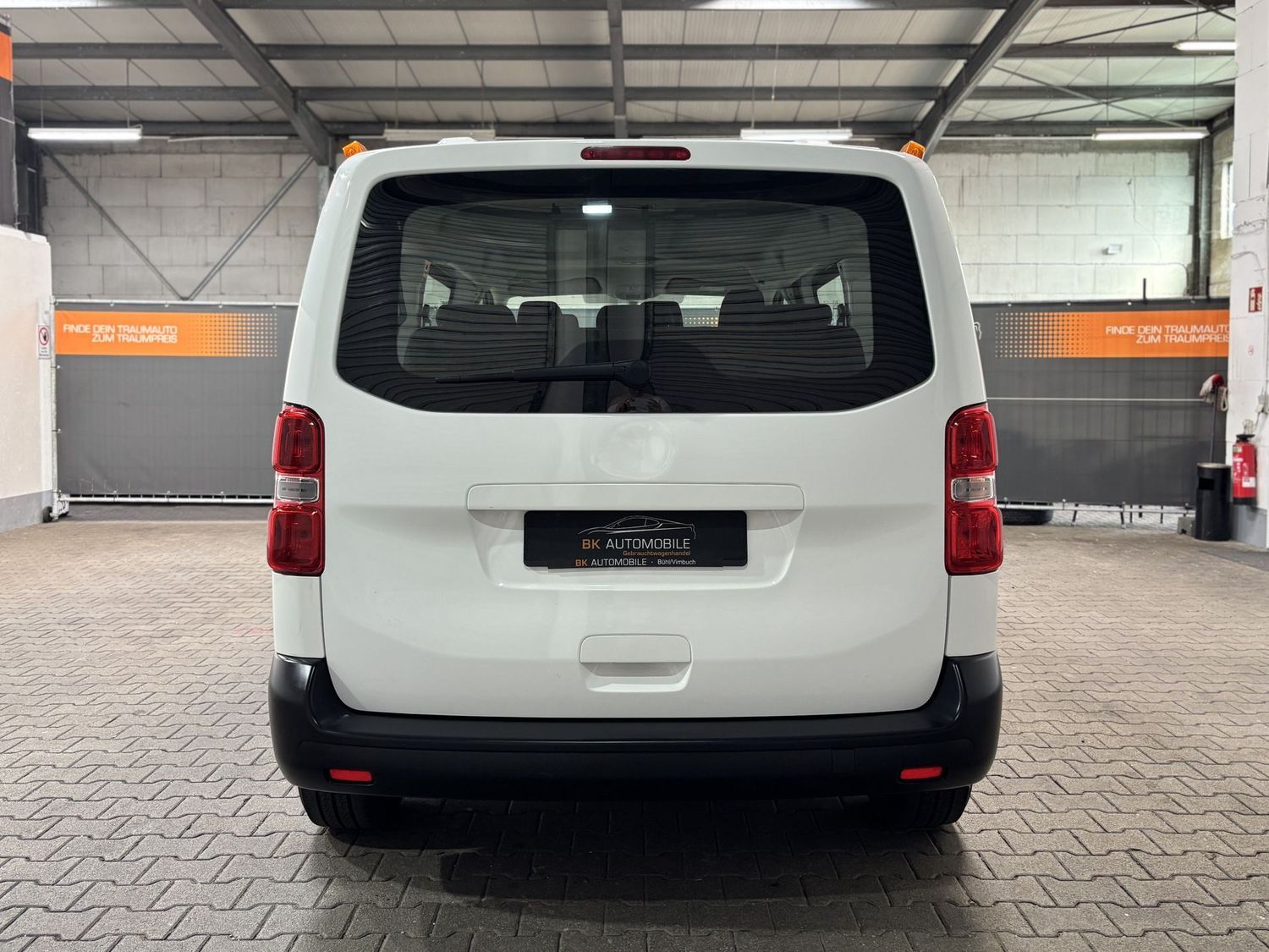 Fahrzeugabbildung Opel Vivaro 2.0D M L2#Klima#Tempomat.9Sitzer