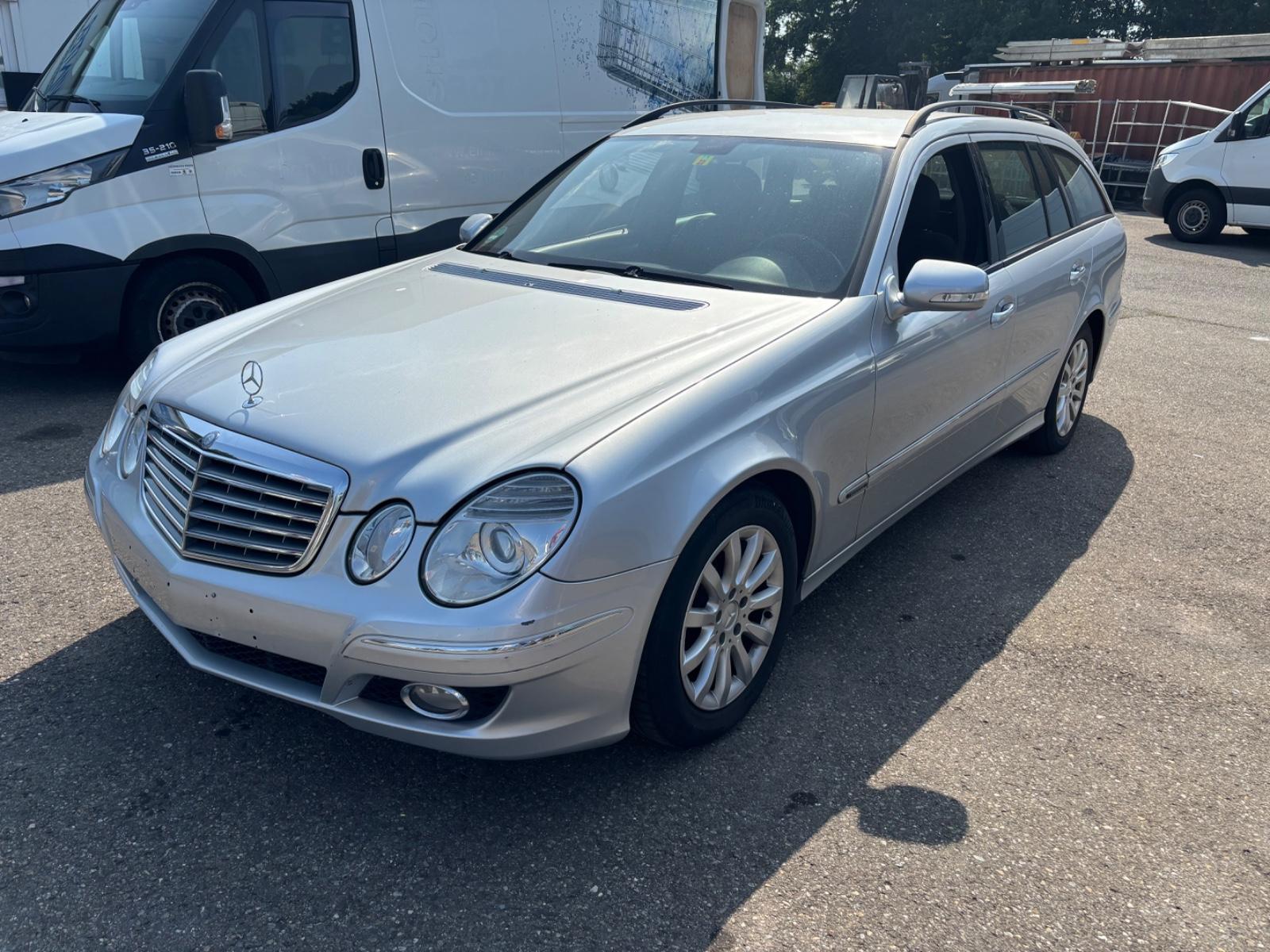 Mercedes-Benz E 220 E -Klasse T-Modell E 220 T CDI