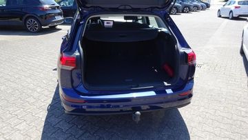 Fotografie des VW Golf VIII Variant 2.0 TDI Life*AHK*Navi*Bus.Pake