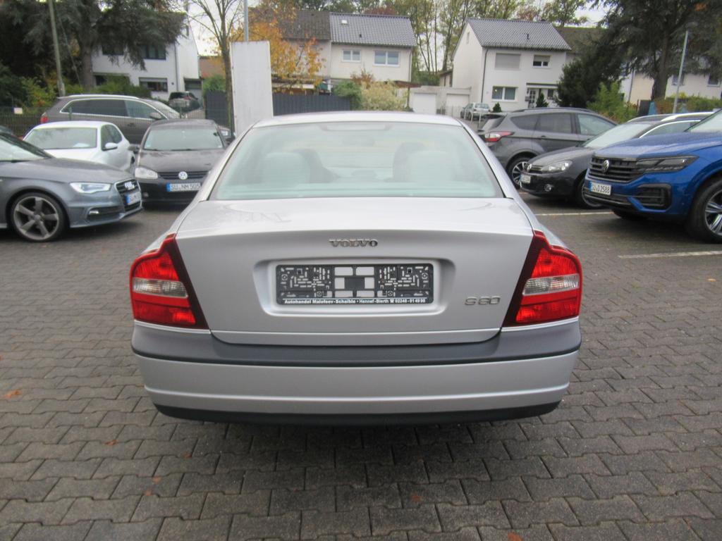 Volvo S80