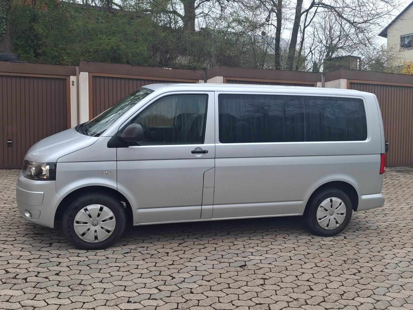Volkswagen T5 Multivan Startline Standheizung Kamera