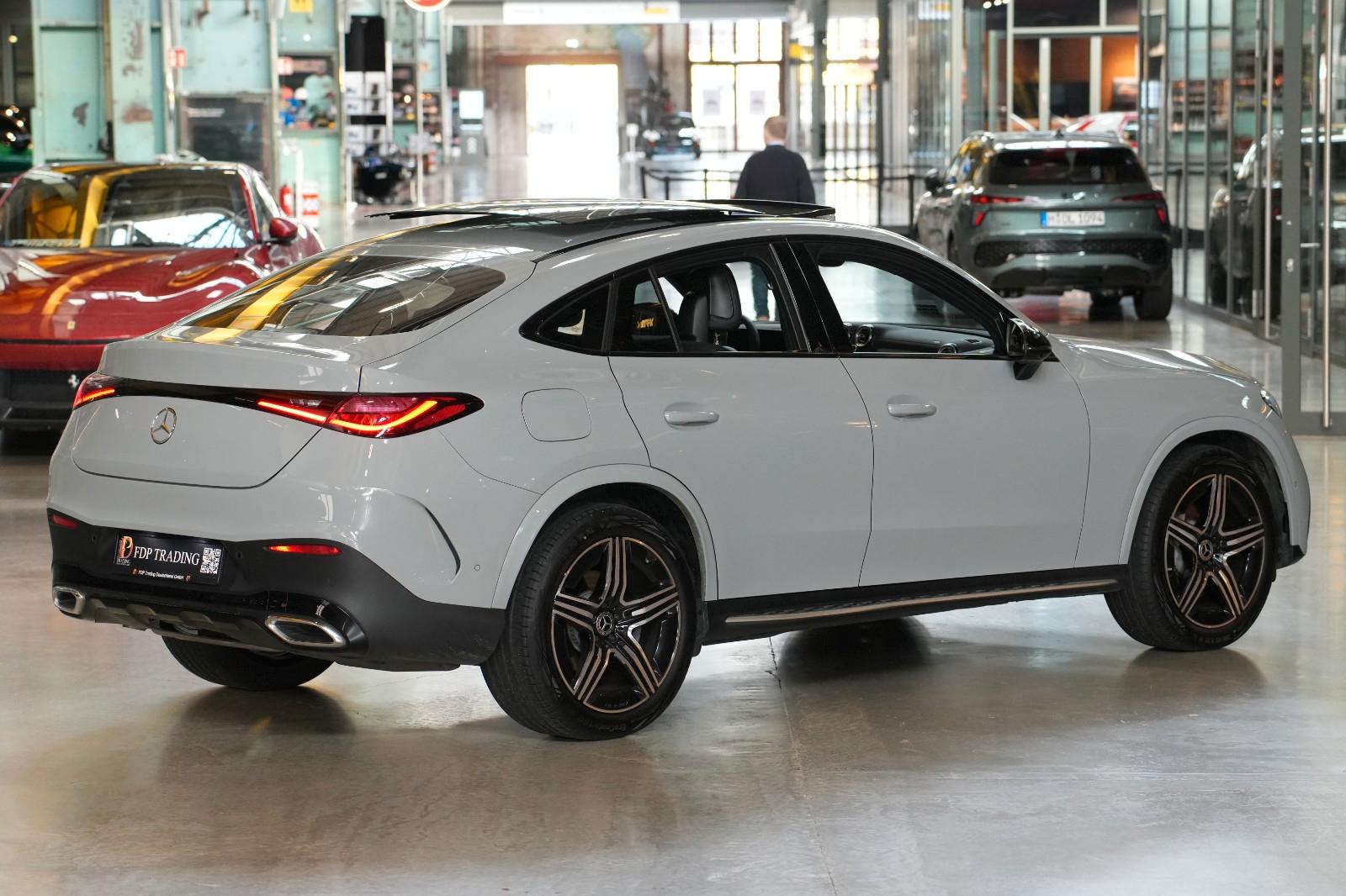 Mercedes-Benz GLC 220d Coupe 4M AMG/Night/Pano/360/Ahk/AMG 20"