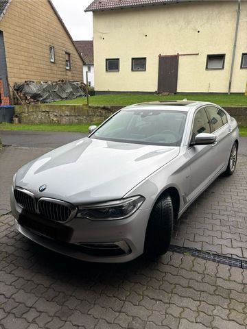 BMW 530i Luxury Line