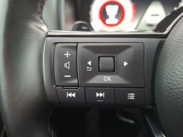 Nissan Qashqai N-Connecta 1.3 DIG-T °LED°RFK°BF°SHZ°