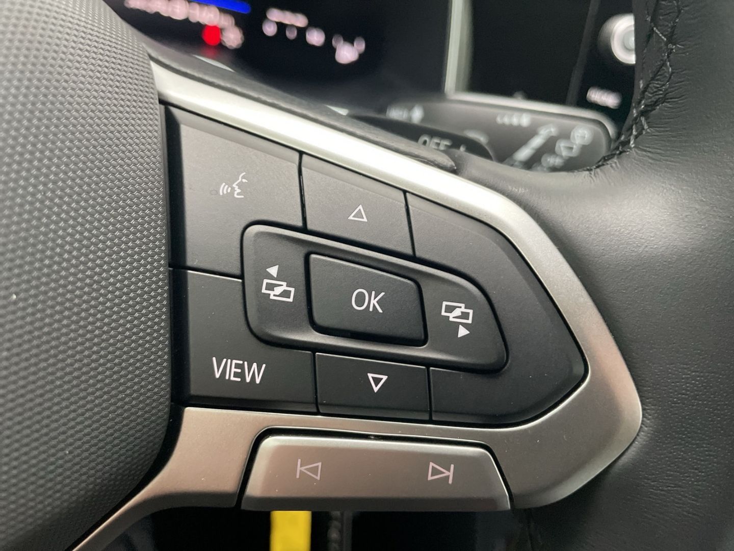 Taigo 1.0 TSI DSG R-Line Black Style Kamera/Pano