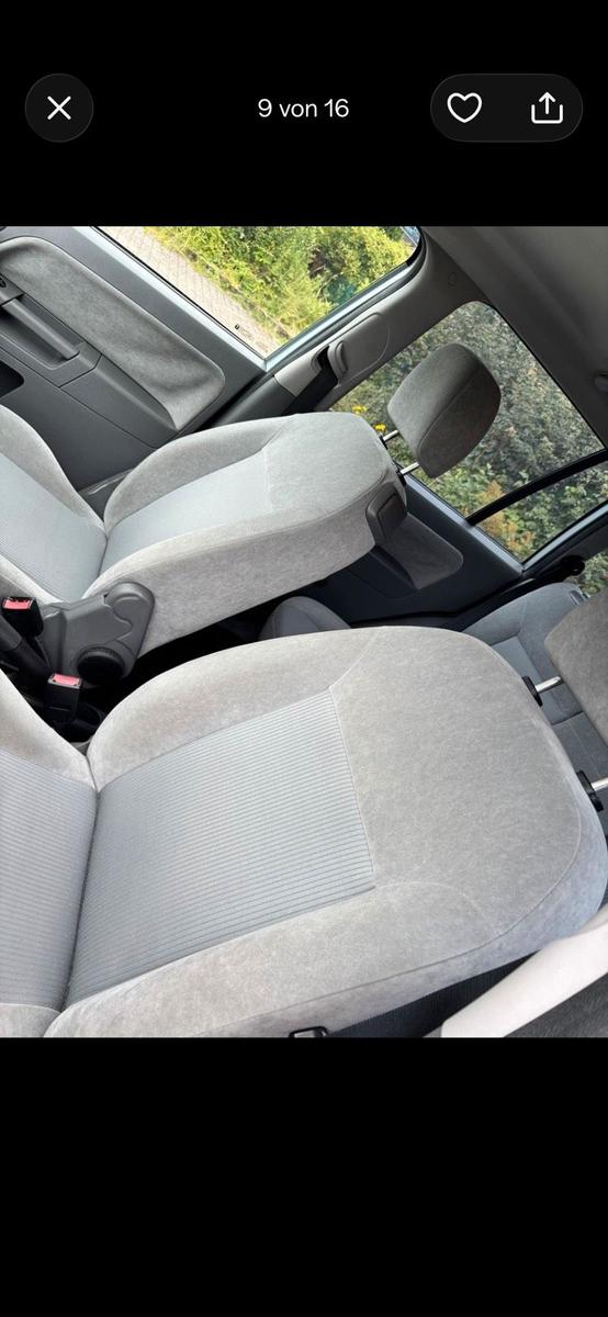 Ford Fusion 2004 — photo 8