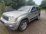 Jeep Grand Cherokee Laredo 3.0 CRD Autom. Laredo - Jeep Grand Cherokee