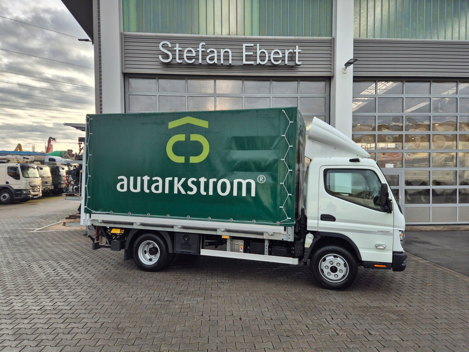 Fahrzeugabbildung Mitsubishi Canter 7C15 LBW Klima Navi Kamera AHK