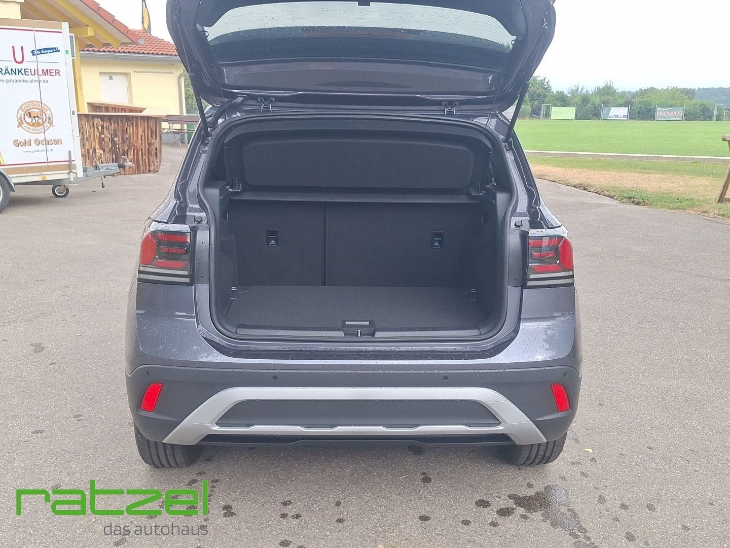 Fahrzeugabbildung Volkswagen T-Cross 1.0 TSI DSG LIFE GOAL AHK-abnehmbar Navi