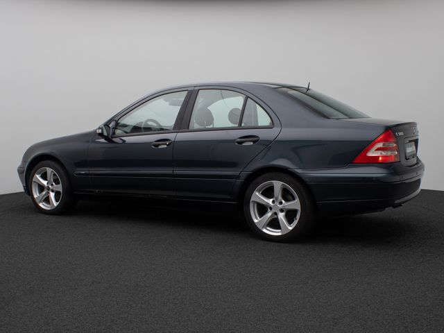 Foto Nummer 10: MERCEDES-BENZ C 180