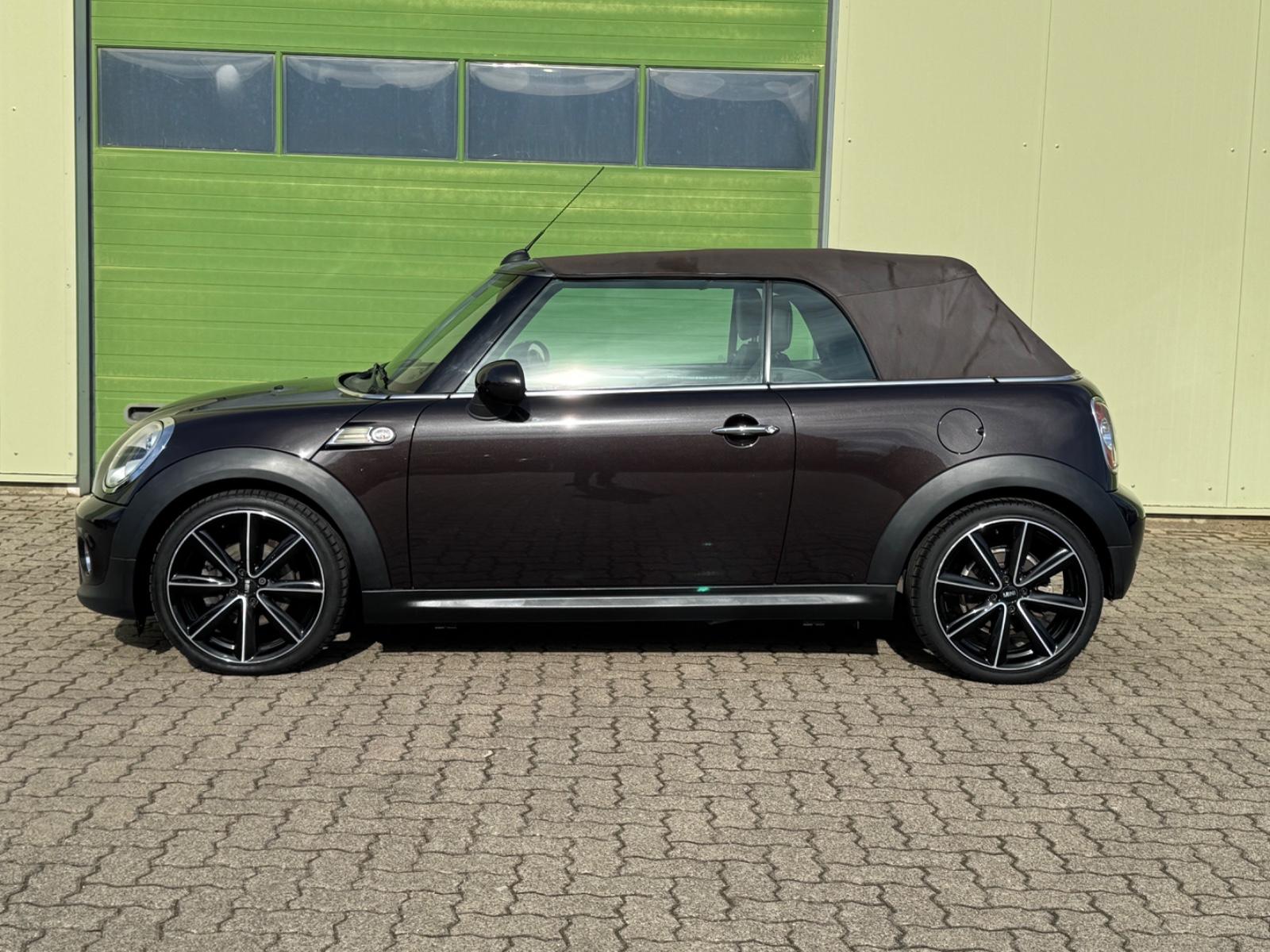 MINI Cooper Cabrio Highgate/Leder/Xenon/PDC/Navi.