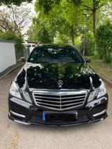 Mercedes-Benz E200T Avantgarde AMG Line, TÜV neu - Mercedes-Benz 200 in München