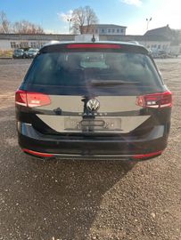 Volkswagen Passat - 5