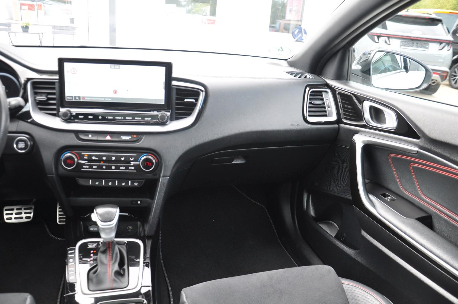 Kia ProCeed GT 1.6 T-GDI ACC-LED-PANO-MEMORY-RKAM