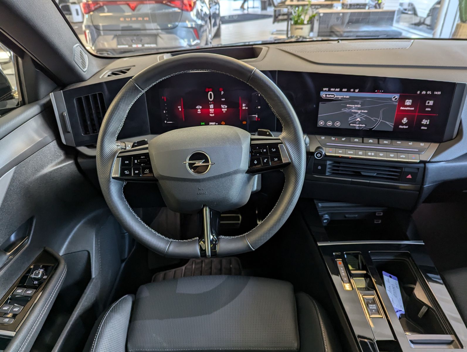 OPEL Astra 1.2 Ultimate Leder-Nappa Sitzlüft AHK Pano - Image 20