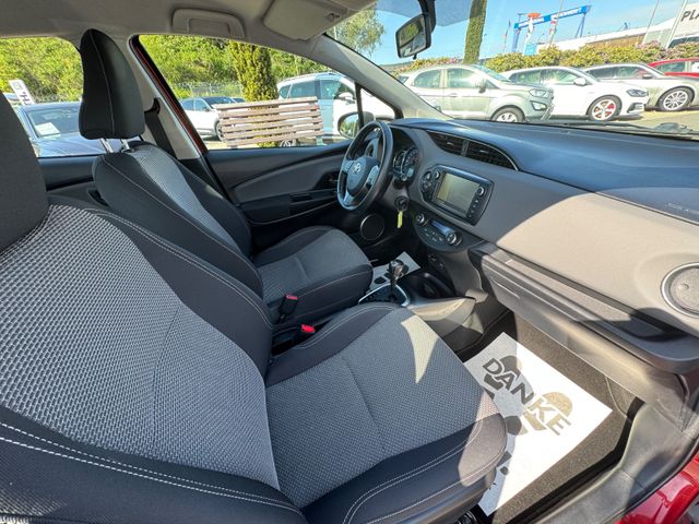 Toyota Yaris  Comfort Hybrid
