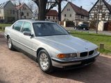 BMW E38 735i A wenig km super Zustand