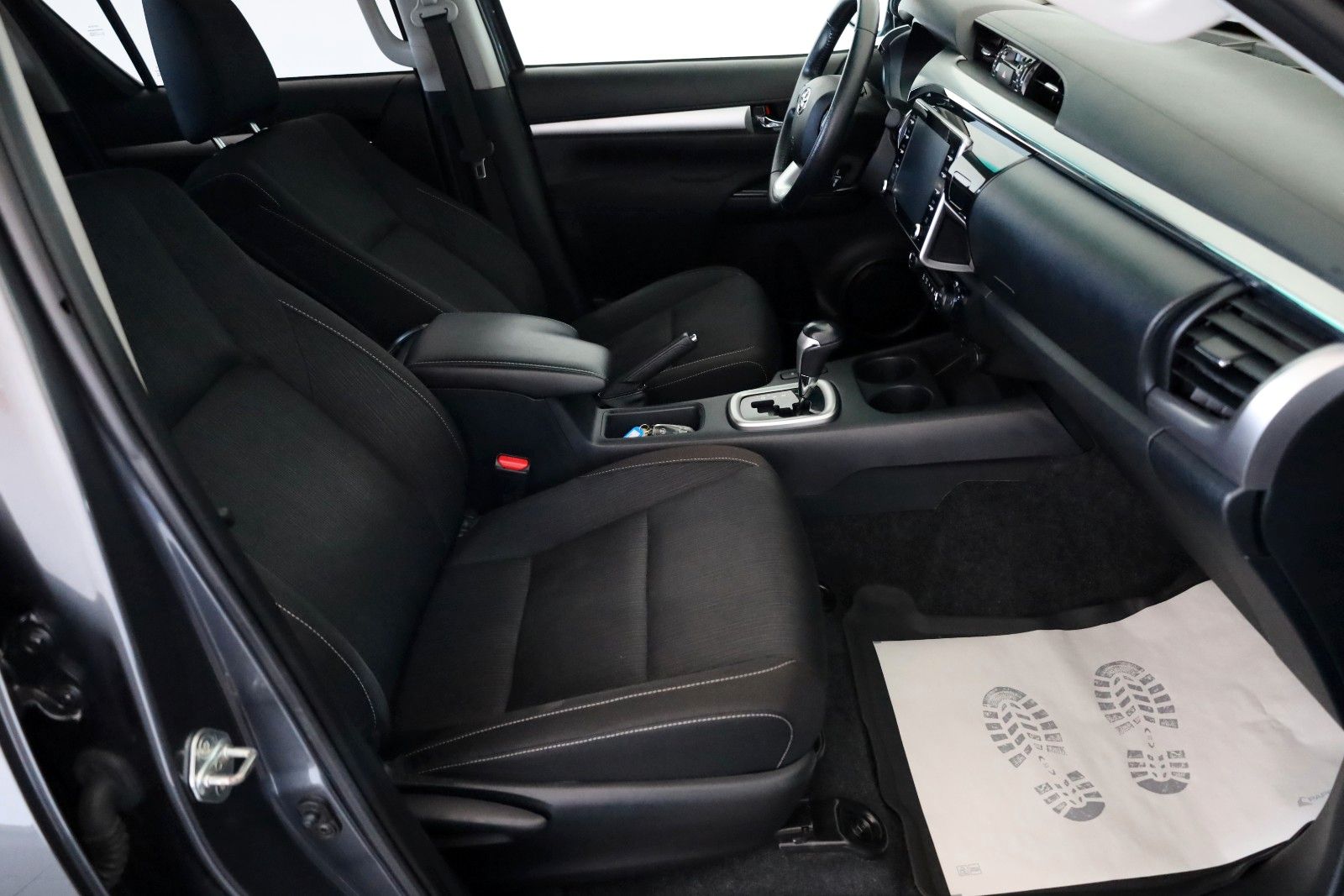 Fahrzeugabbildung Toyota Hilux Executive 2.8D-4D 4x4,Navi,Kamera,ACC,AHK