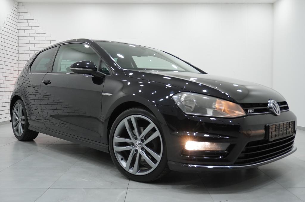 Volkswagen Golf 1.4 TSi BMT R-Line Navi/Parklenk/Klimaaut/T